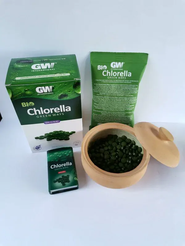 Chlorella Green Ways v tabletách 330g (1320 tablet) Bio GW